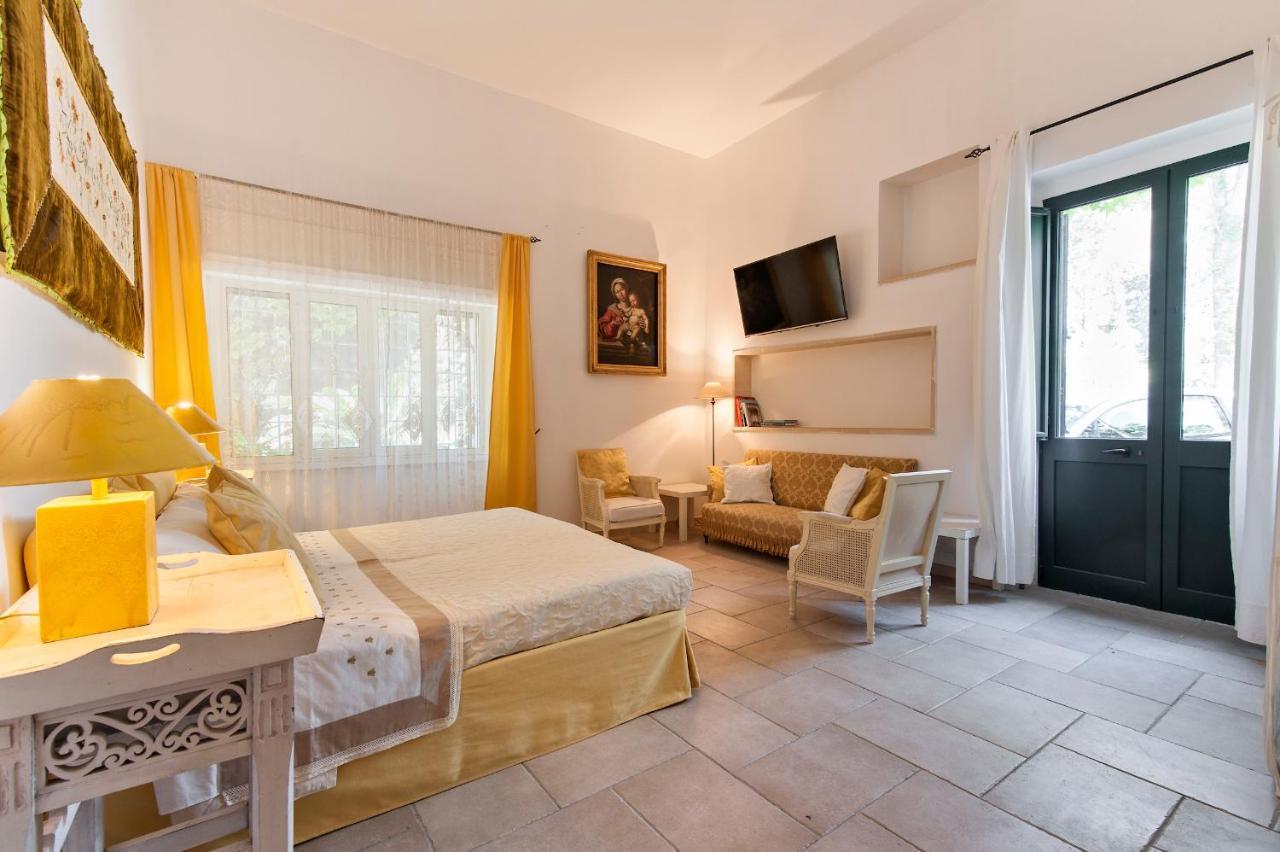 Villa Tenuta Chimeta - Peace Retreat à Castrignano de' Greci Extérieur photo